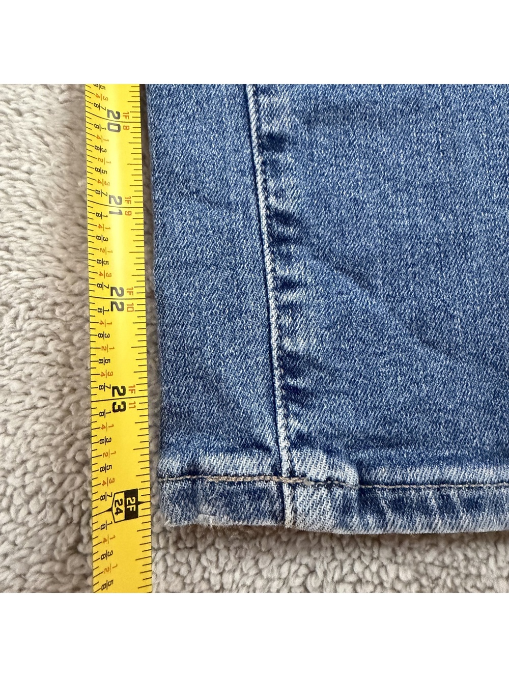Citizens of Humanity Ella Premium Vintage Women's Size 23 Straight Leg Jeans - Picture 4 of 8